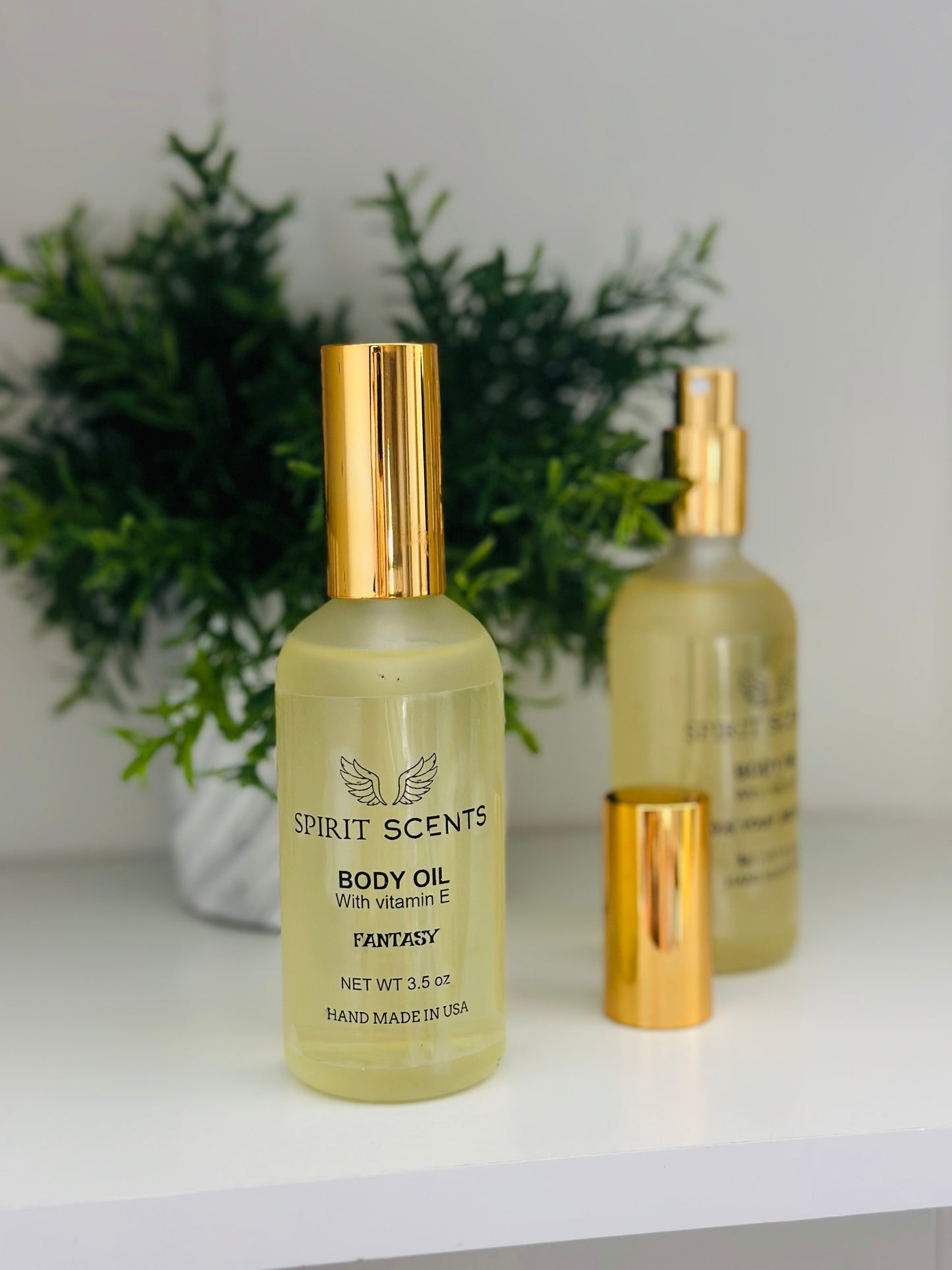 Body oil with vitamin E