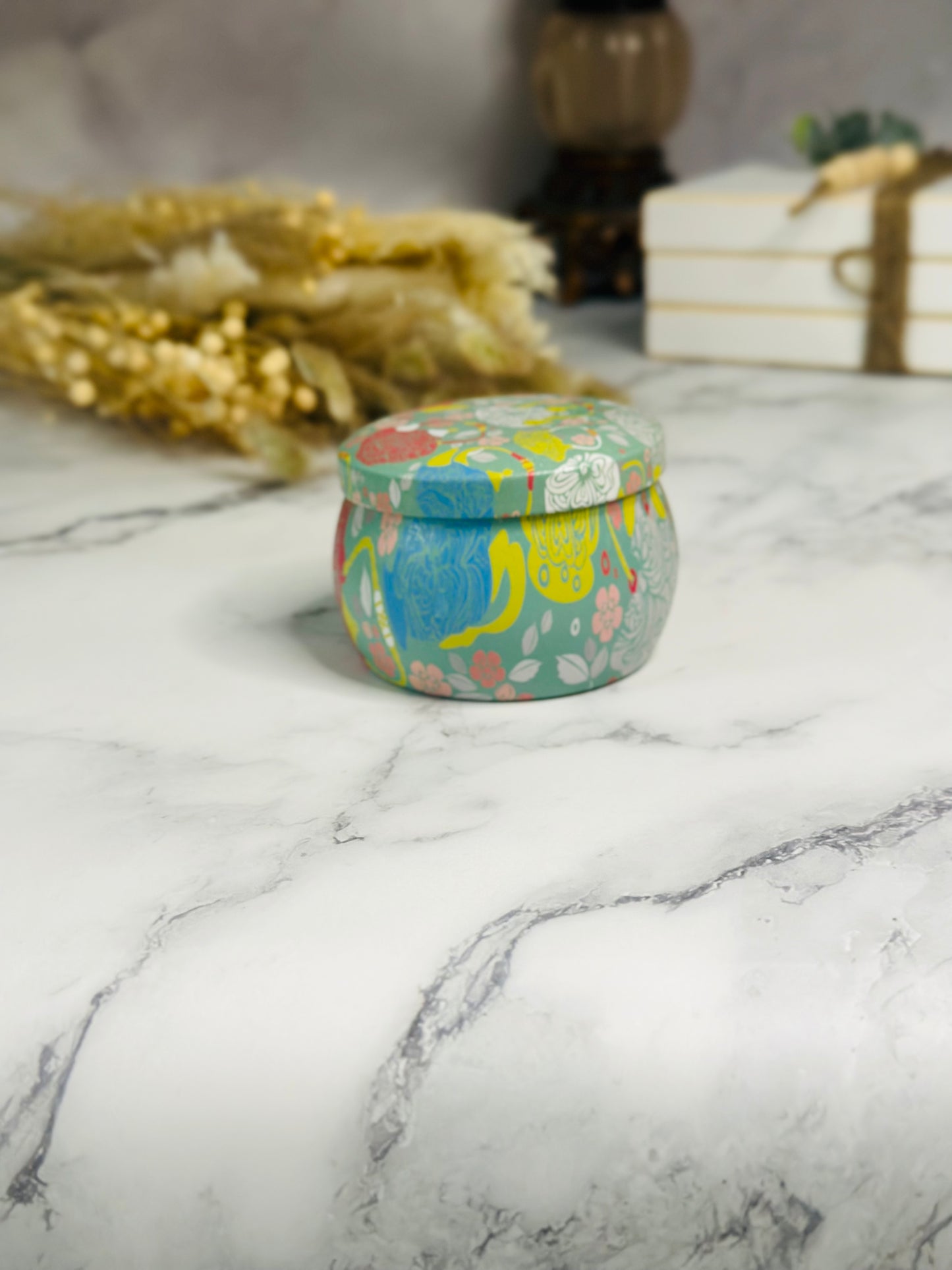 Lemongrass and sandalwood